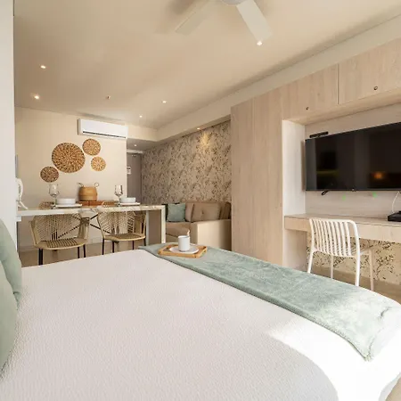 Apartamento Cb1113 | Lujosa Frente Al Mar Con Increíbles Atardeceres