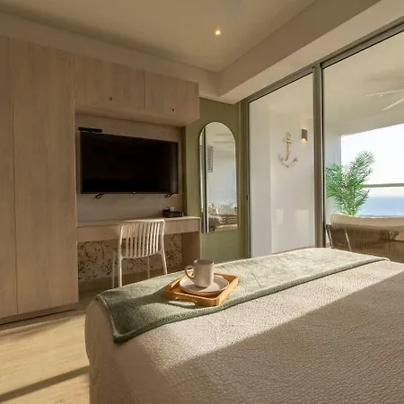 Apartamento Cb1113 | Lujosa Frente Al Mar Con Increíbles Atardeceres